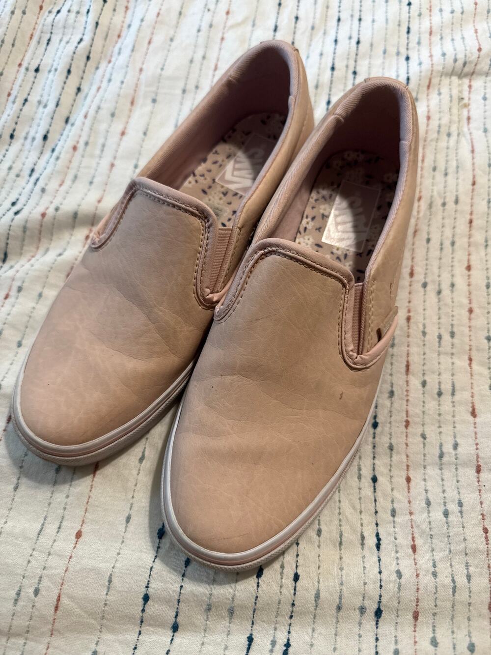 Vans Classic Slip-On Leather Sneakers Pink Faux Leather Size 8.5